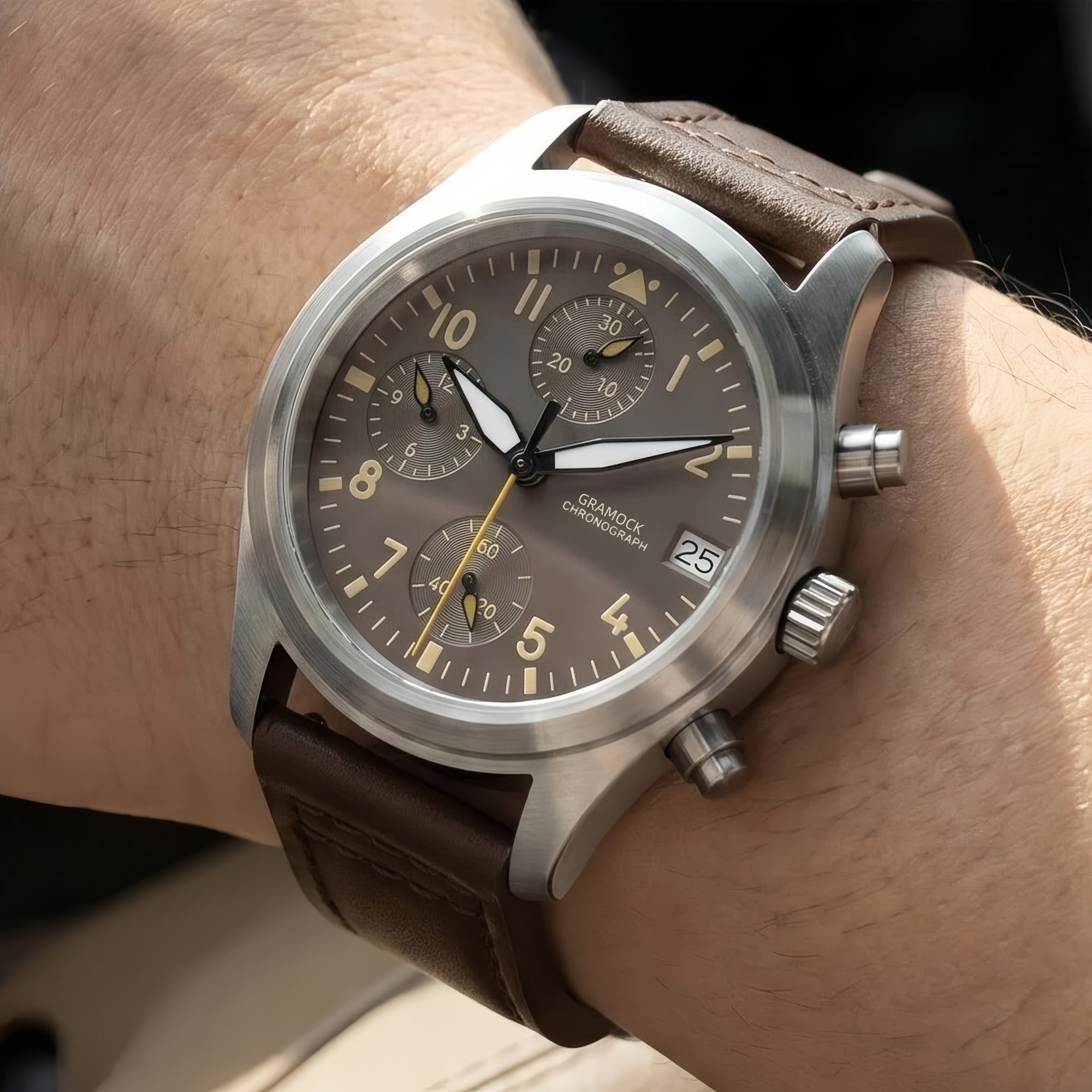 Men's 38mm Steel Dive Vintage  - огляд і ціна Chronograph Sport Watch