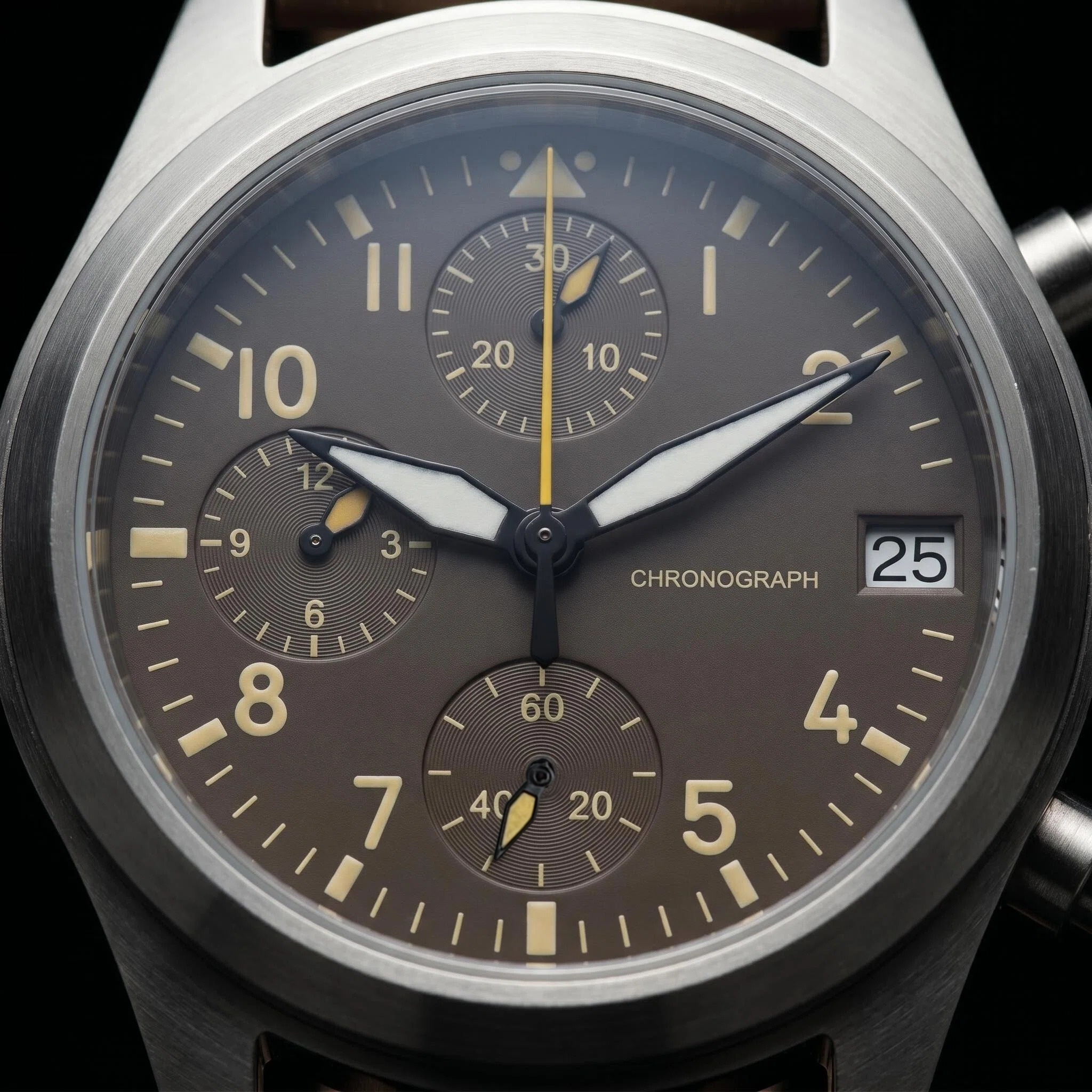 Men's 38mm Steel Dive Vintage  - огляд і ціна Chronograph Sport Watch