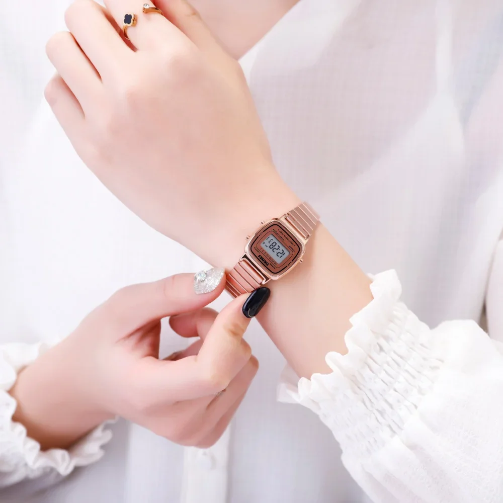 SKMEI1901 Women Top brands Lux - огляд і ціна Chronograph Sport Watch